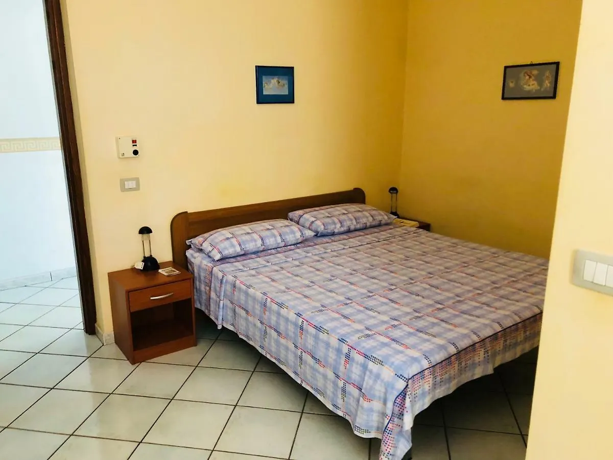 B&B Padre Pio Mascali 0*,  Italy